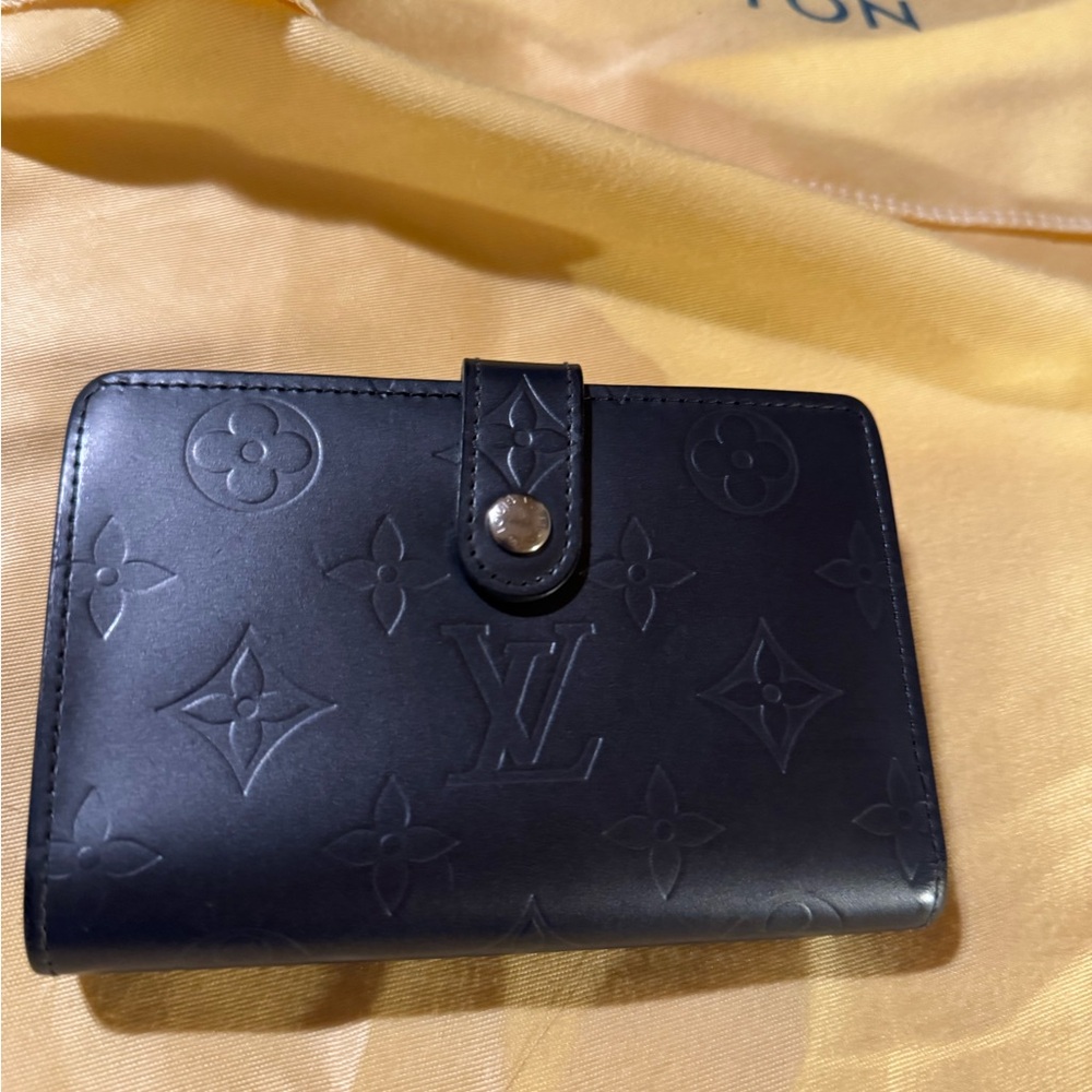 Louis Vuitton Matte Vernis Wallet Dark Gray